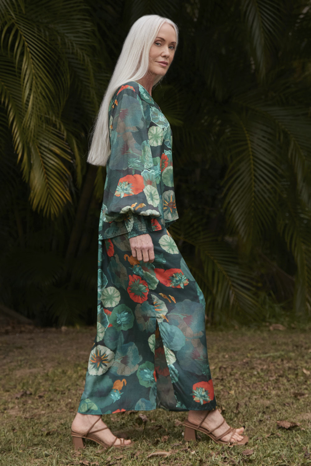 Ivy Column Skirt in Lotus