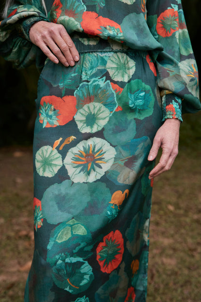 Ivy Column Skirt in Lotus